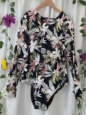 Kona Sol Black Floral Long Sleeve Swinsuit NEW